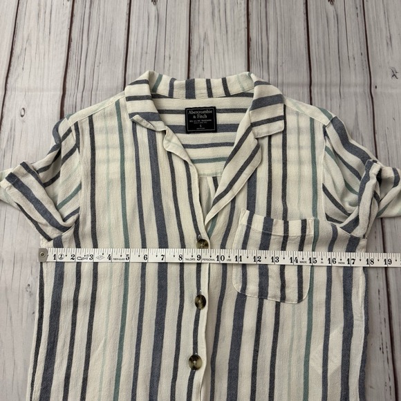 Abercrombie Fitch shirt button Stripe Blue‎ short sleeve women Small beach - Picture 4 of 5